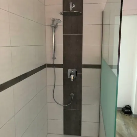 kleiner vampir Appartement Thale Buitenkant foto